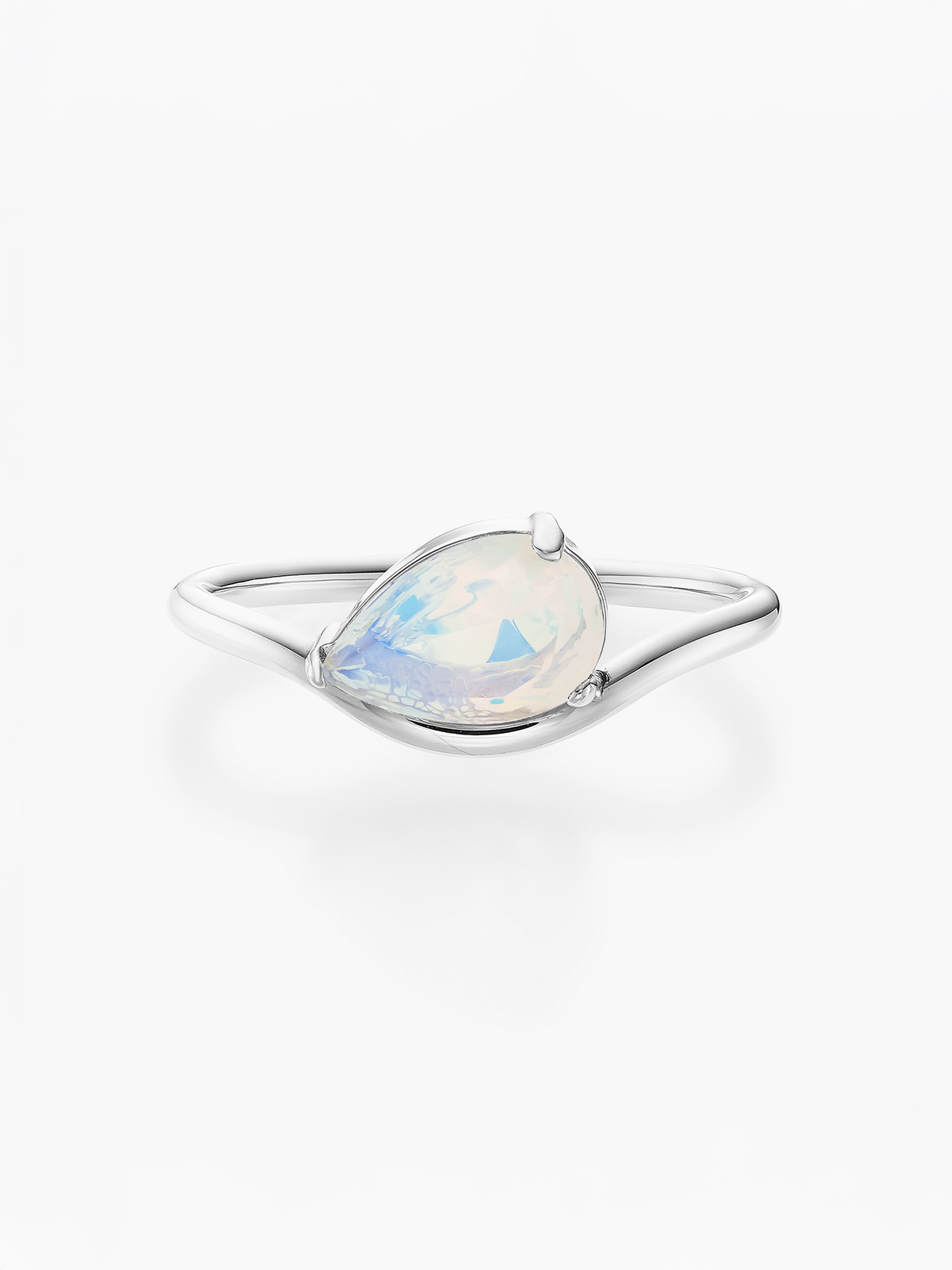 Pia Gemstone Ring